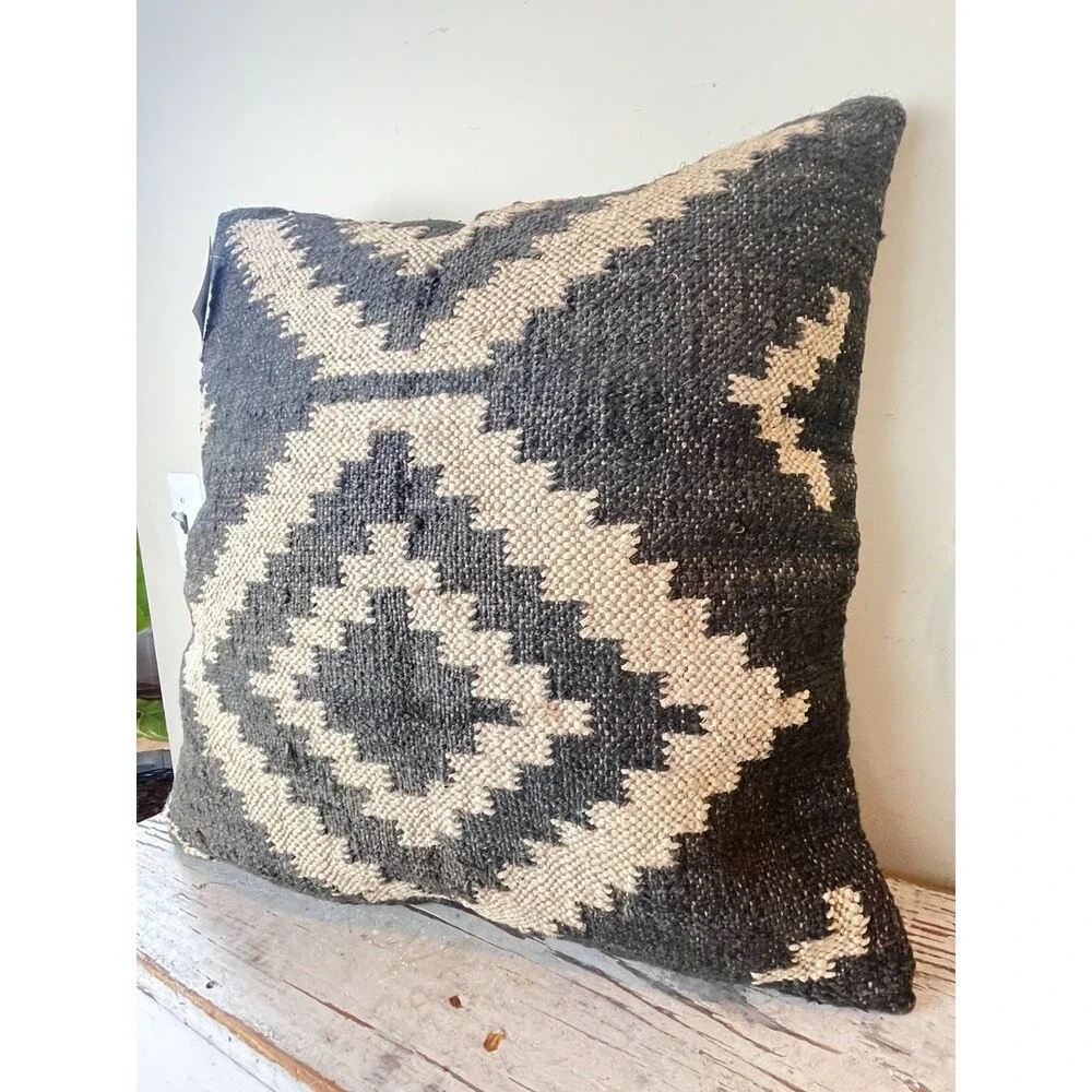 Vintage Bohemian Geometric Design Jute Linen Woven Throw Pillow 20”x 20” Modern